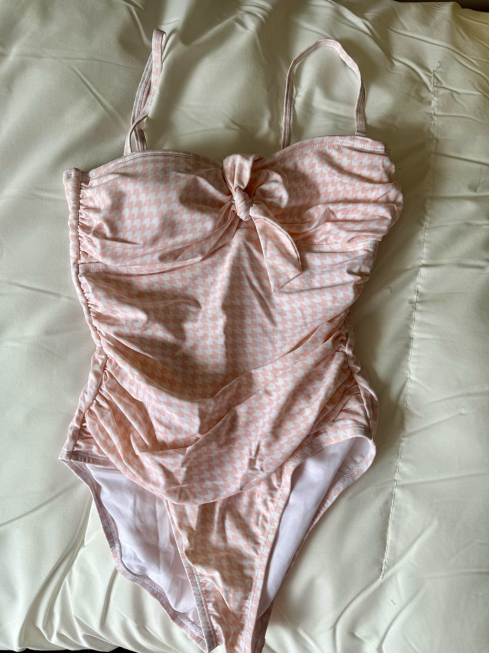 Ellen Tracey Women's Pink and white Houndstooth One-Piece Swimsuit with Bow